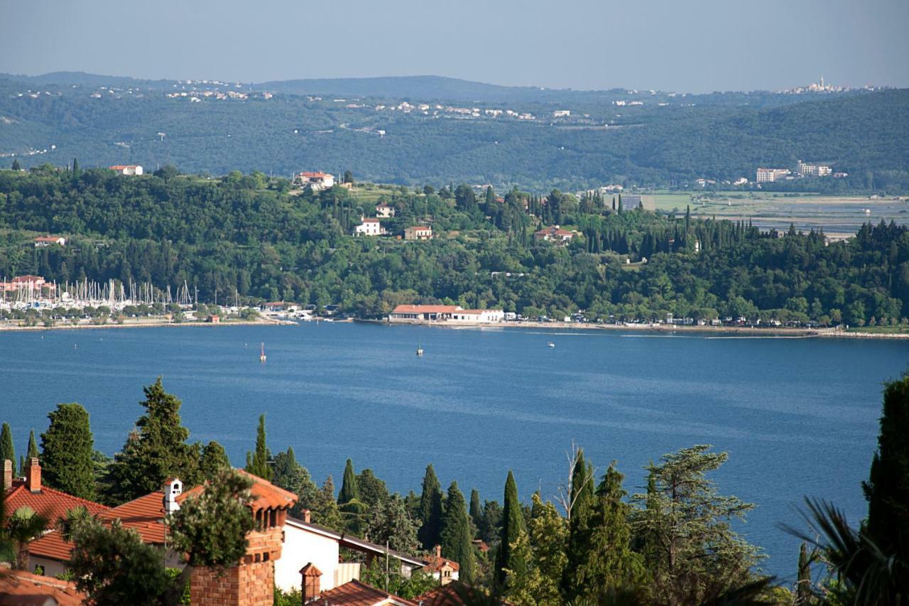 Casa Rossa Apartment Portoroz Exterior photo